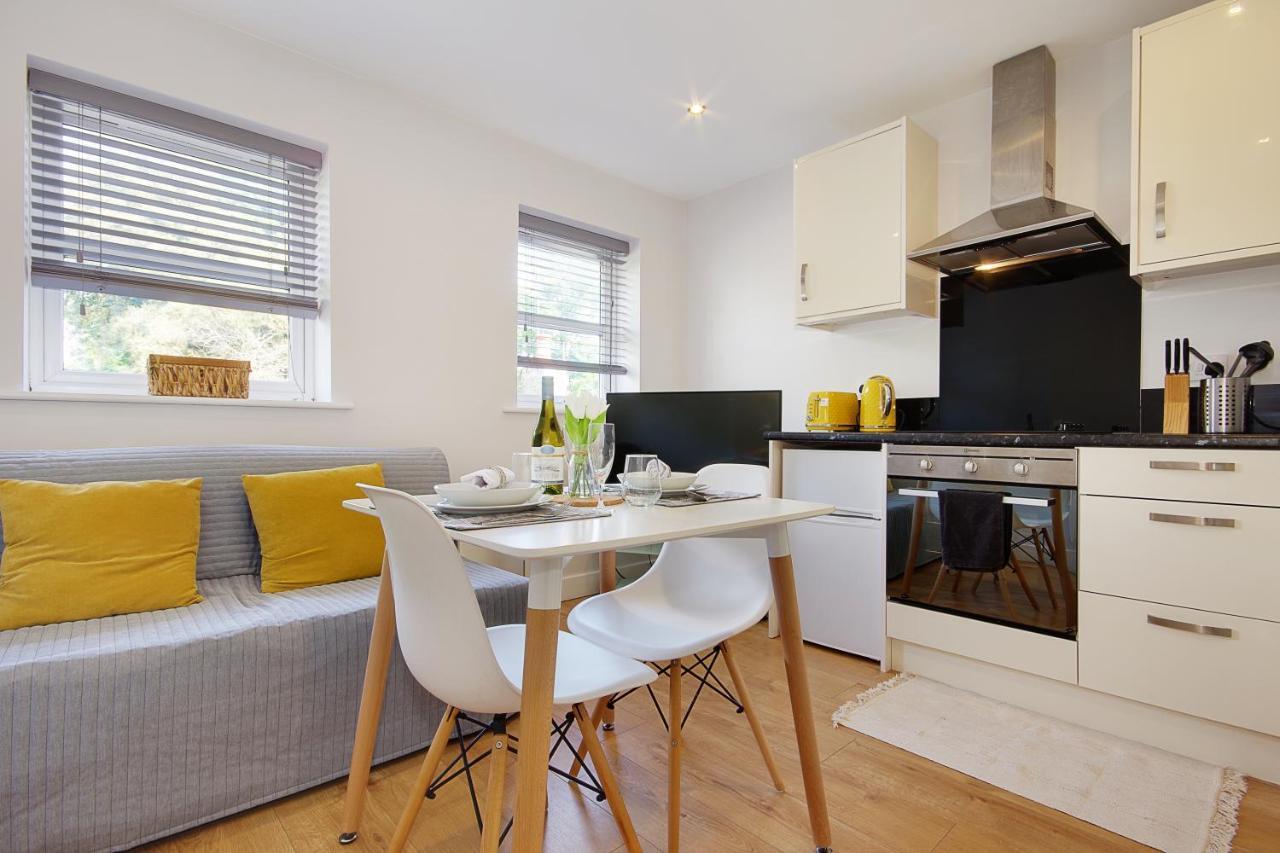 Turay Court Holiday Apartments Bournemouth Exterior foto